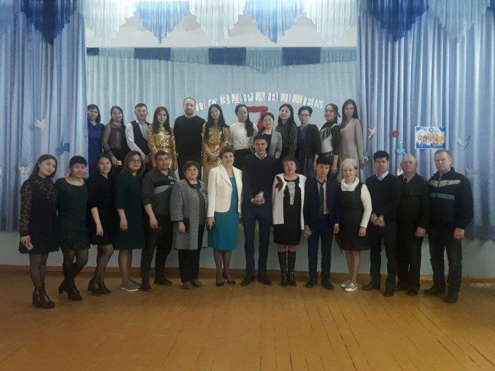 Торжественное собрание в честь дня Вооруженных сил РК