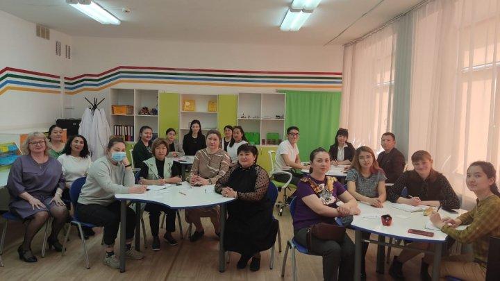 Сынып жетекшілеріне арналған семинар / Семинар для классных руководителей