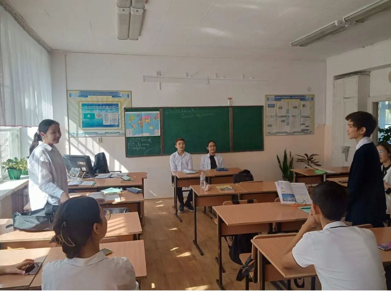 Турнир по дебатам